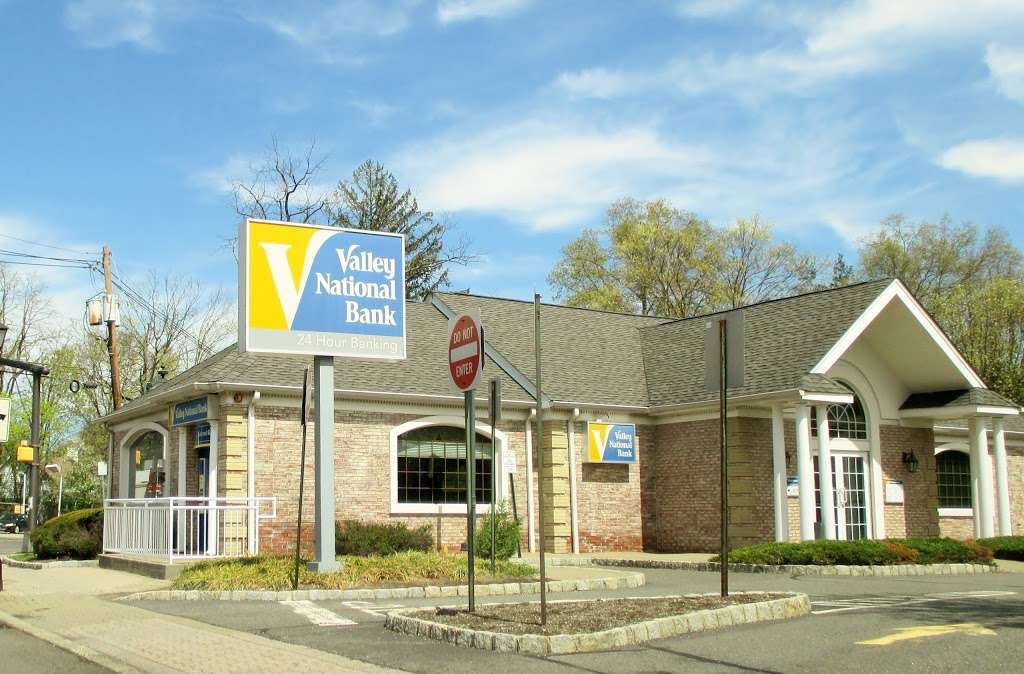 Valley Bank | 882 Mountain Ave, Mountainside, NJ 07092, USA | Phone: (908) 518-7630