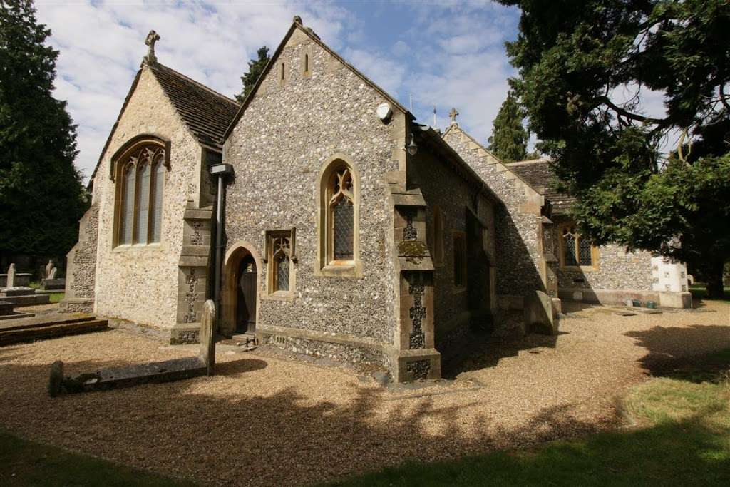 St Giles Church, Ashtead | St Giles Dr, Ashtead KT21 1EN, UK | Phone: 01372 813332