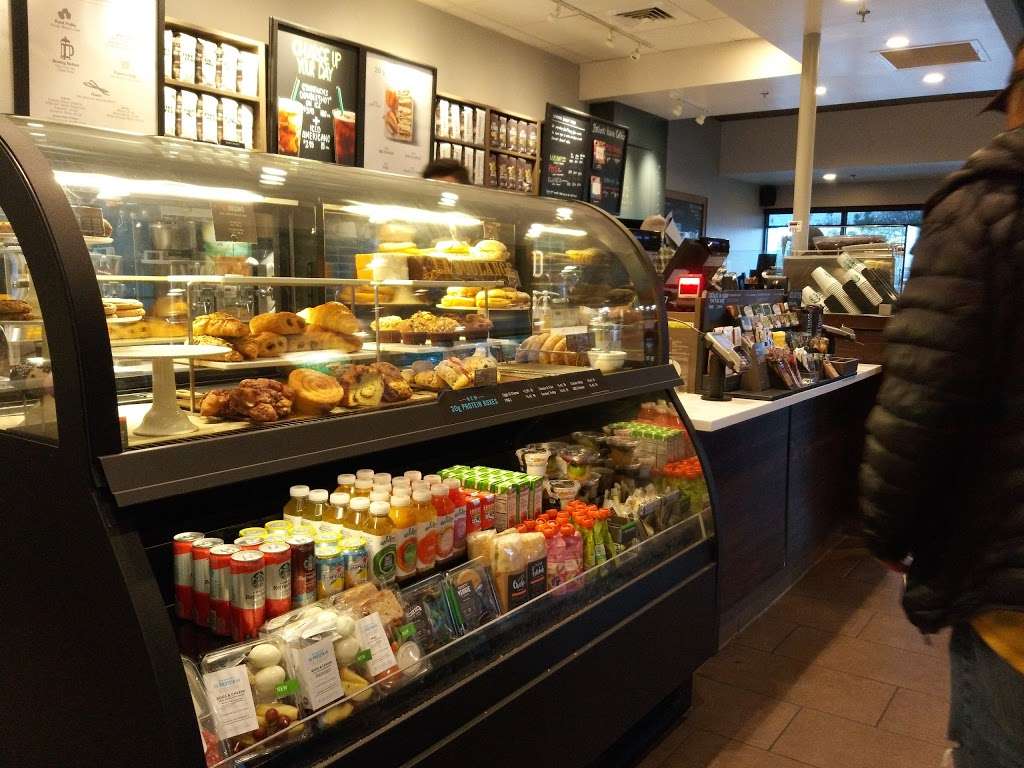 Starbucks | 549 Oceana Blvd, Pacifica, CA 94044, USA | Phone: (415) 470-2321