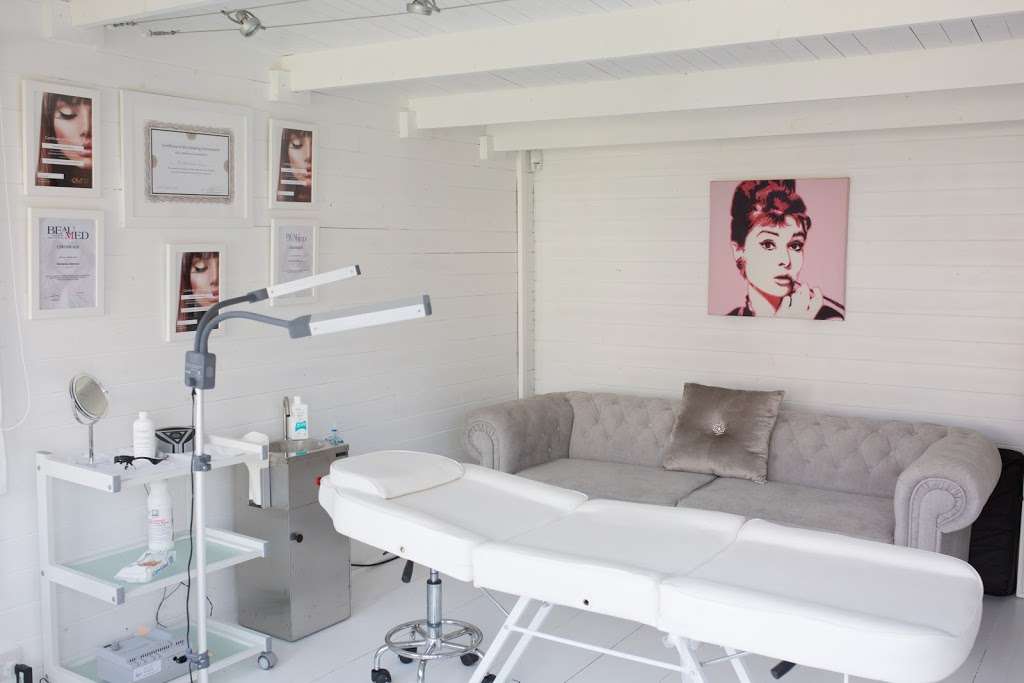 Permanent Makeup by Michelle Louise | 108 Wren Rd, Sidcup DA14 4NF, UK | Phone: 07834 607227