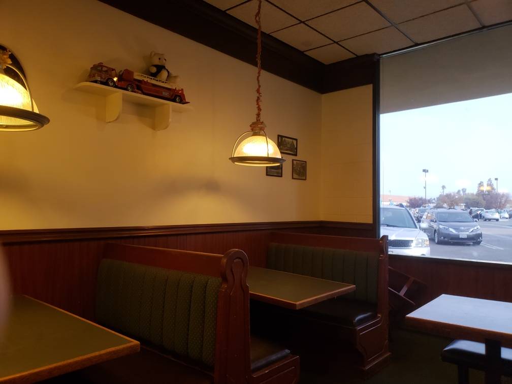 Rustys Pizza | 5430 Olive Dr, Bakersfield, CA 93308, USA | Phone: (661) 835-5555