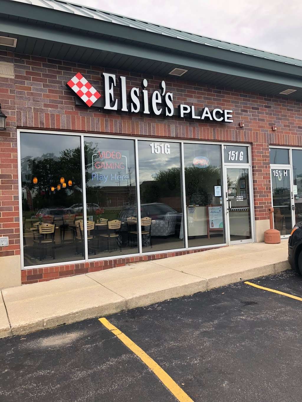 Elsies Place | 151 IL-38 G, Elburn, IL 60119, USA | Phone: (630) 448-1394
