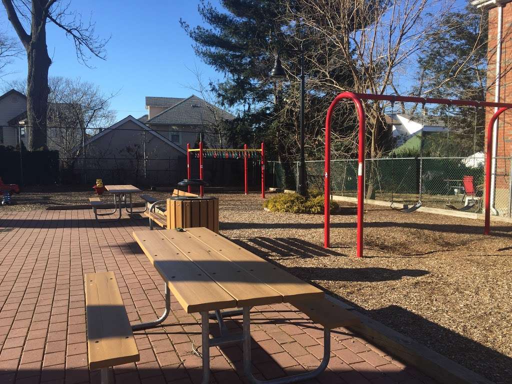 Columbus Park | 785 Anderson Ave, Cliffside Park, NJ 07010, USA