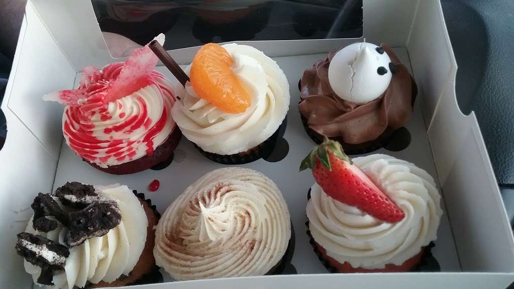 Desserts By Dana | 1212 Capitol Trail, Newark, DE 19711 | Phone: (302) 721-5798