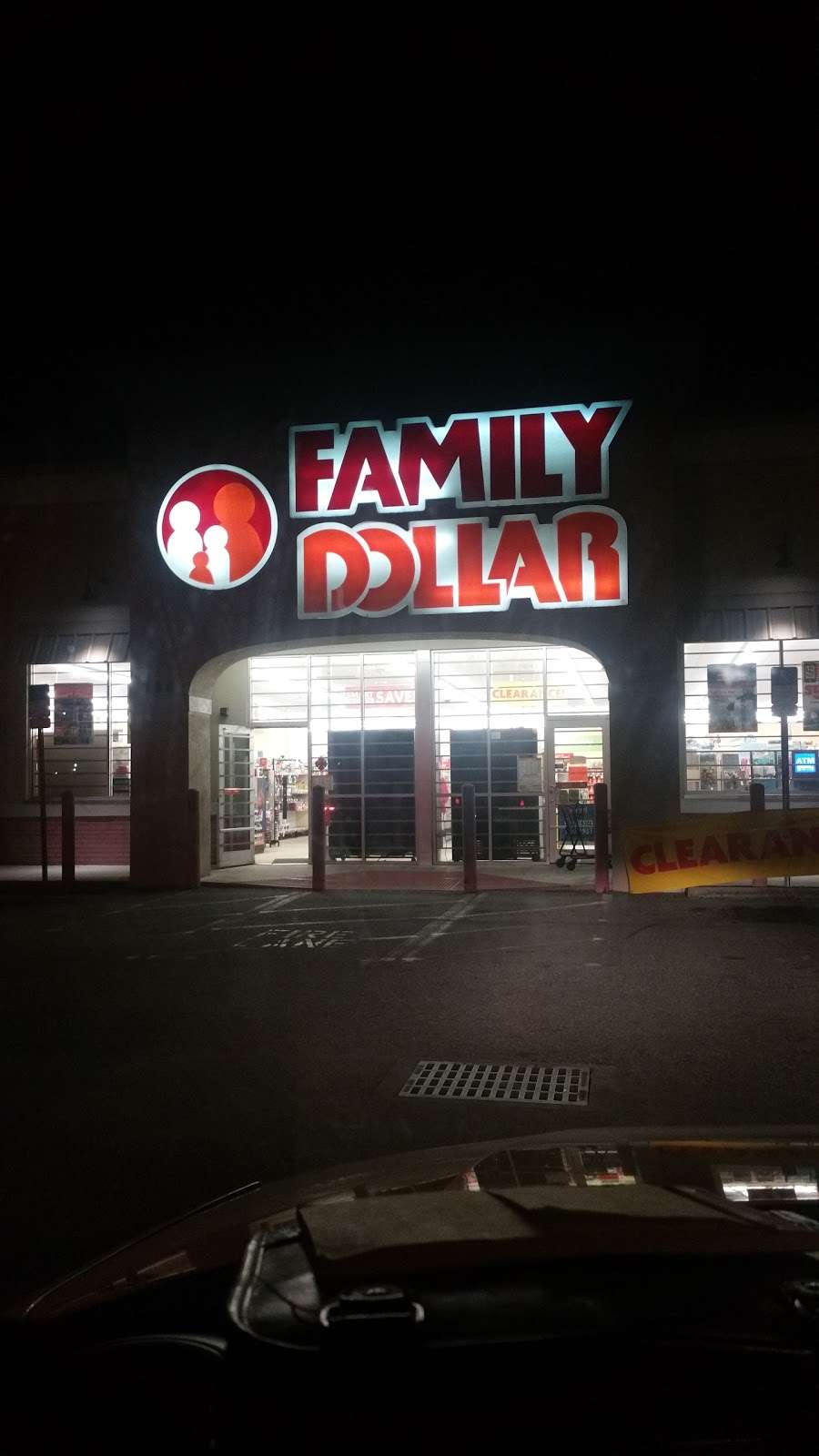 Family Dollar | 334 W Main St, Apopka, FL 32712 | Phone: (407) 464-0211