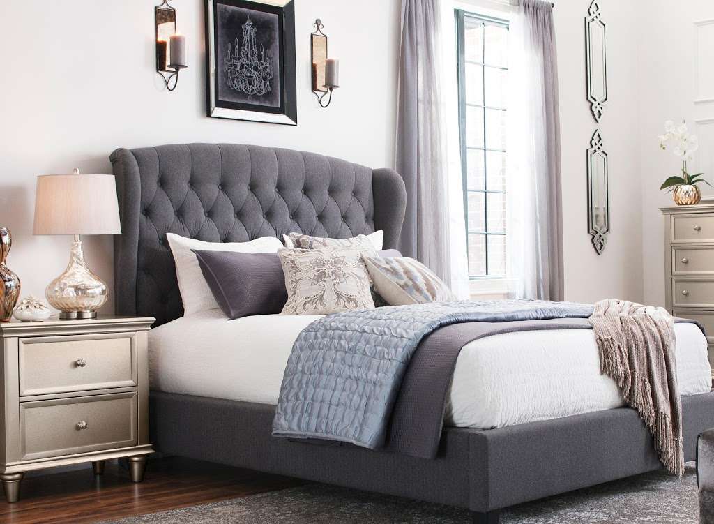 Raymour & Flanigan Furniture and Mattress Store | 939 Old York Rd, Jenkintown, PA 19046, USA | Phone: (215) 572-2461