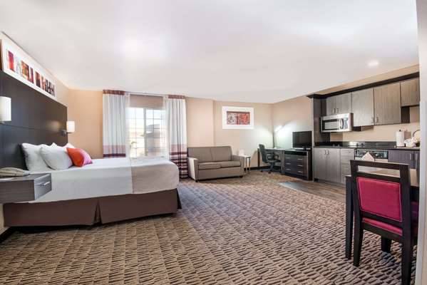 Hawthorn Suites By Wyndham Las Vegas/Henderson | 910 S Boulder Hwy, Henderson, NV 89015, USA | Phone: (702) 568-7800