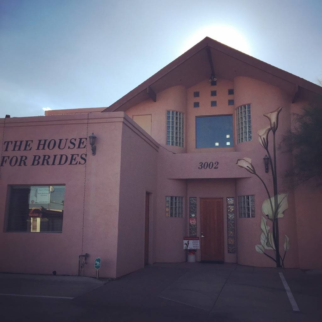 Lingerie Boutique of Scottsdale | 3002 N 67th Pl, Scottsdale, AZ 85251, USA | Phone: (602) 330-4745