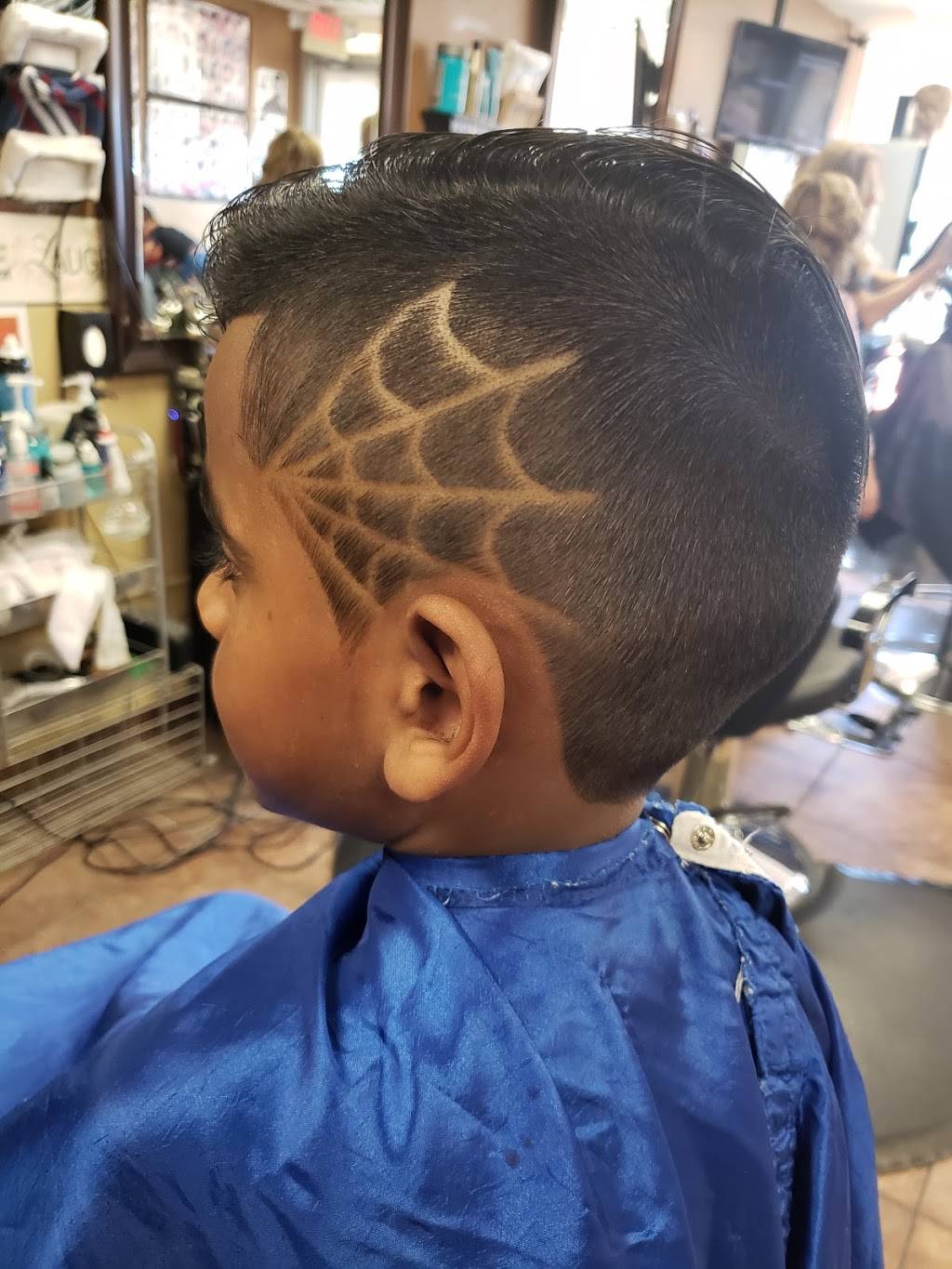 Hidalgos Barber Shop | 3628 W McDowell Rd, Phoenix, AZ 85009, USA | Phone: (623) 225-3087