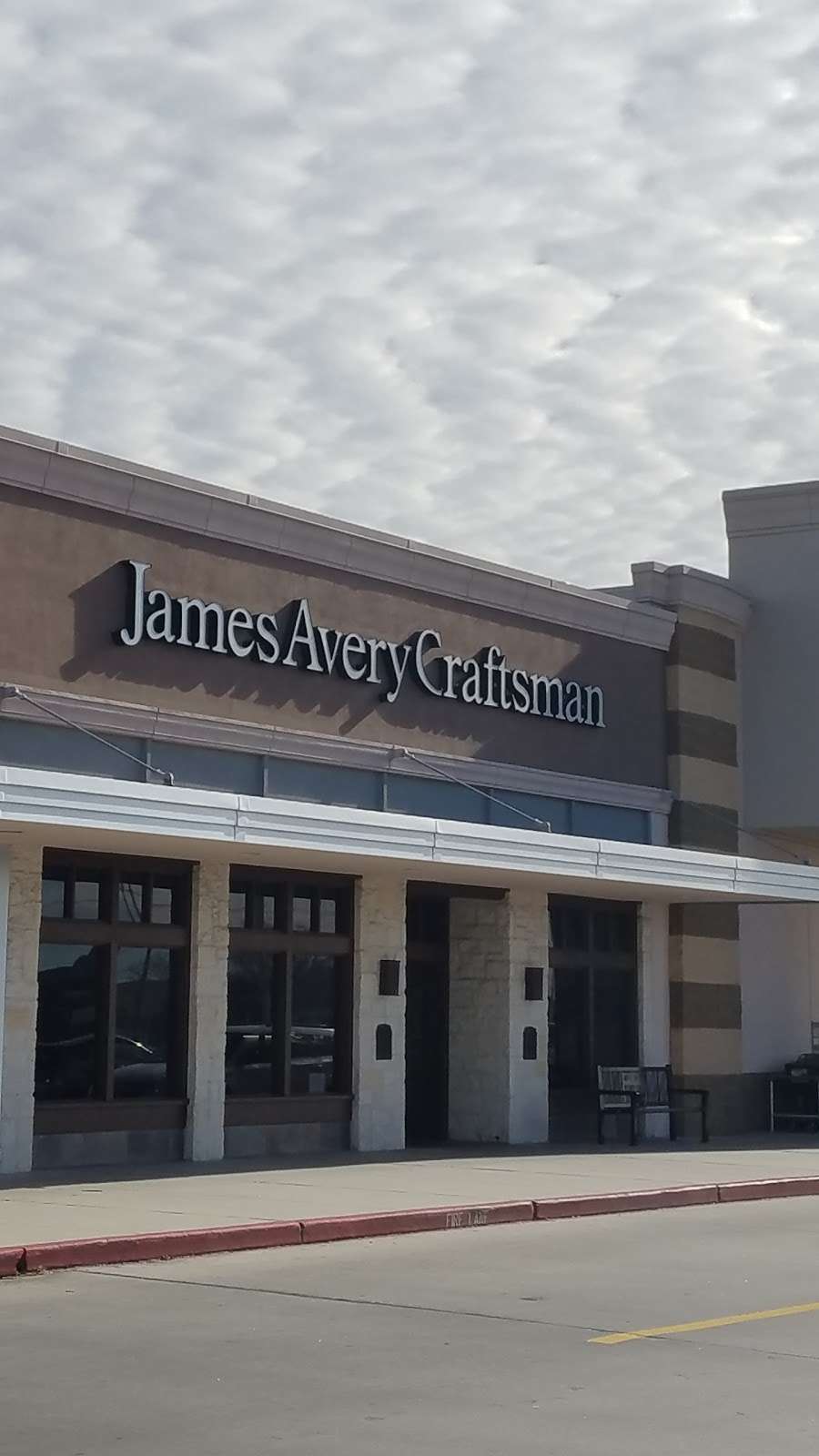 James Avery Artisan Jewelry | 4573 East Sam Houston Pkwy S Ste. 150, Pasadena, TX 77505 | Phone: (281) 998-8014