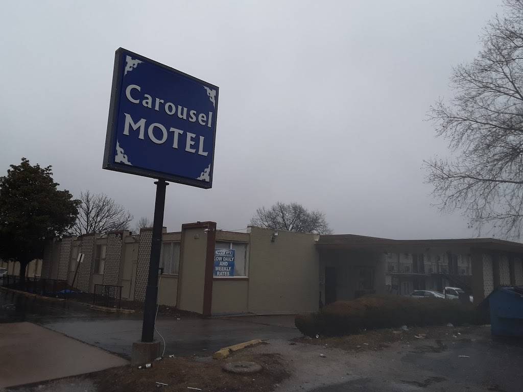 Carousel Motor Hotel | 3930 N Kingshighway Blvd, St. Louis, MO 63115, USA | Phone: (314) 383-1626