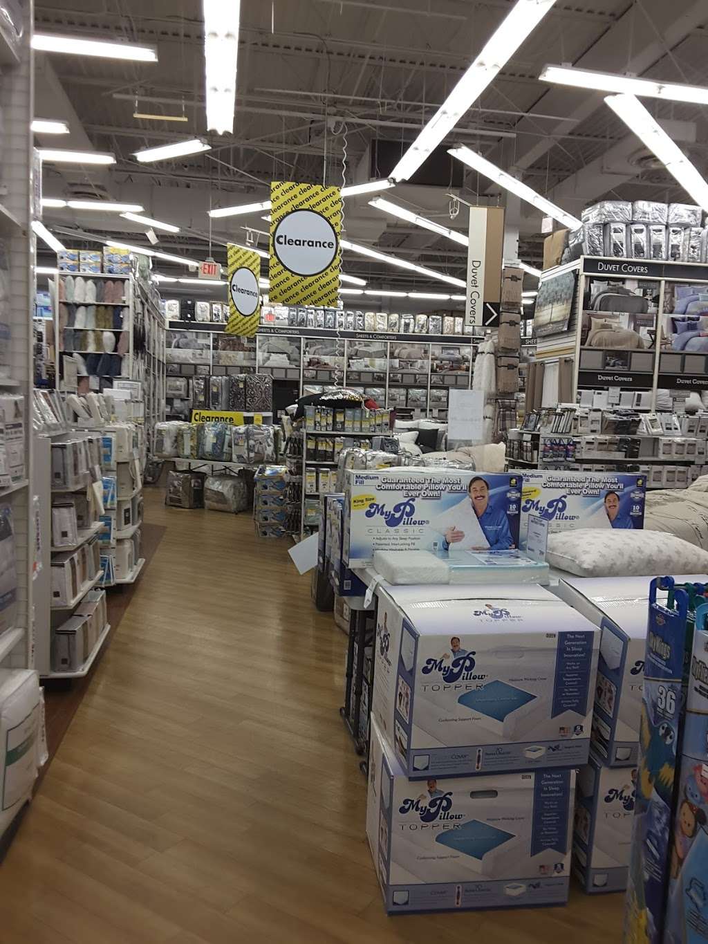 Bed Bath & Beyond | 251 Airport Plaza Boulevard, Farmingdale, NY 11735, USA | Phone: (516) 249-1537