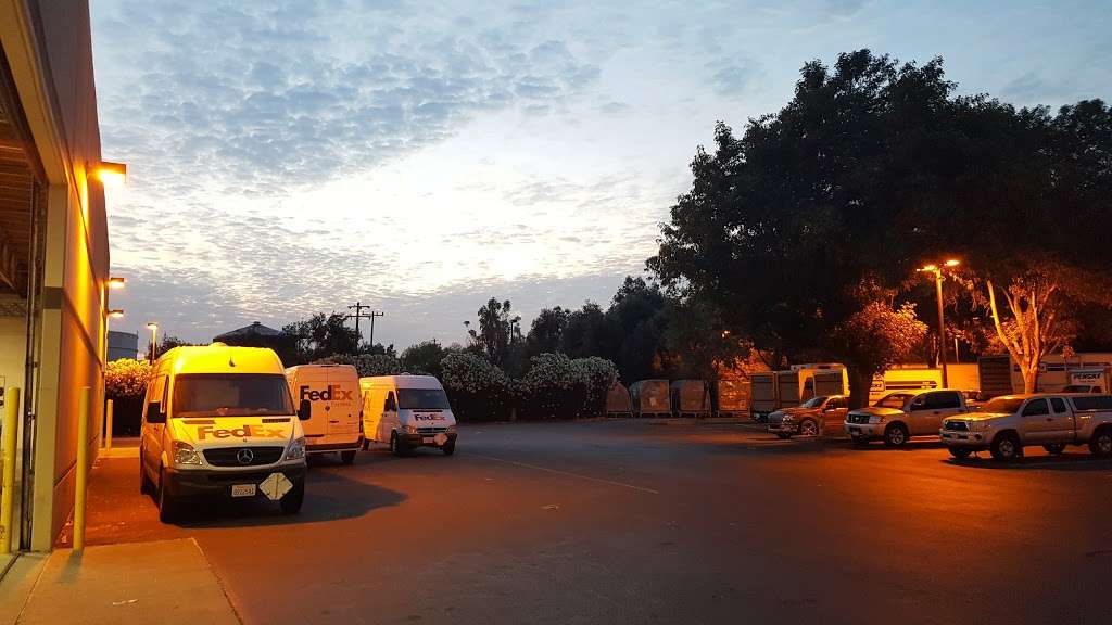 FedEx Ship Center | 710 Dado St, San Jose, CA 95131, USA | Phone: (800) 463-3339