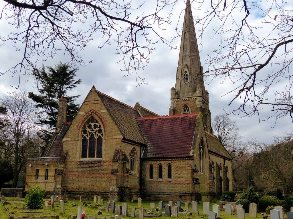 Saint Michaels Galleywood Church & Cemetery | Chelmsford CM2 8PW, UK | Phone: 01245 353922