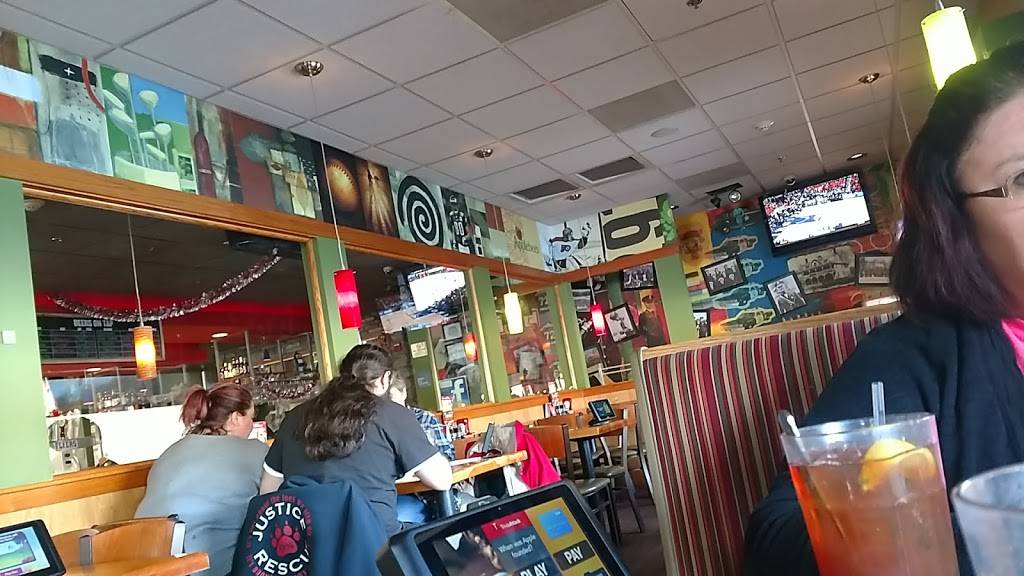 Applebees Grill + Bar | 4301 Pennell Rd, Aston, PA 19014 | Phone: (610) 485-3528