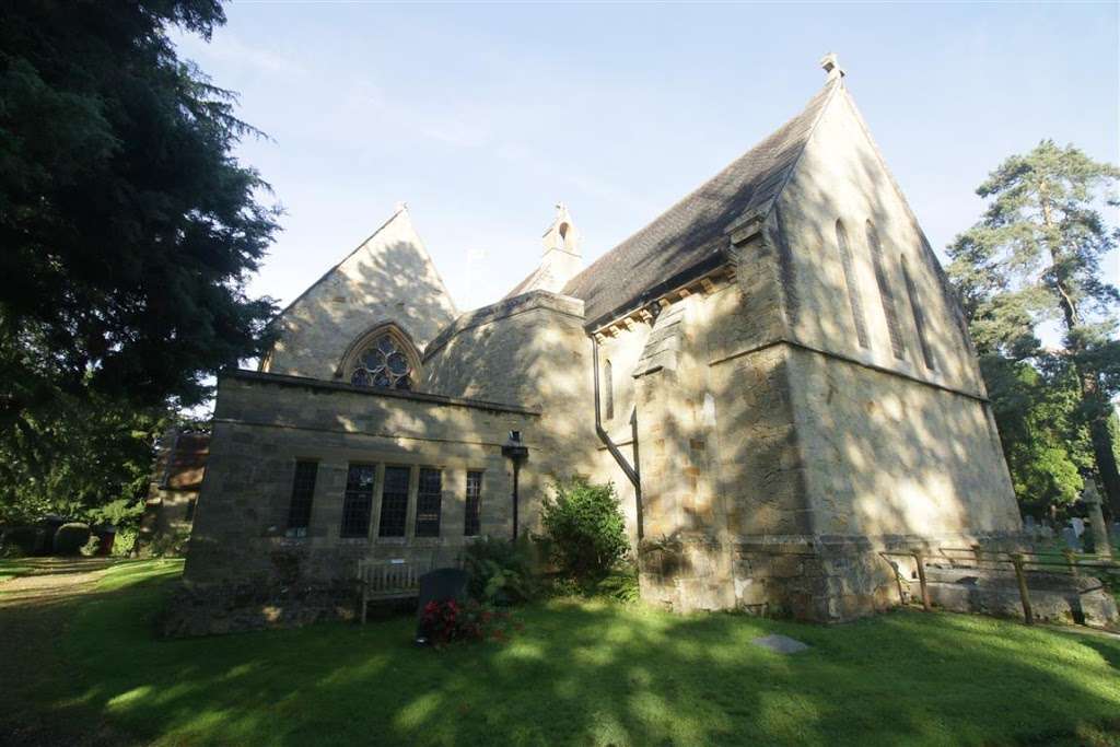 St Mary Magdalene C of E Church | Betchetts Green Rd, Holmwood, Dorking RH5 4JY, UK | Phone: 01306 889118