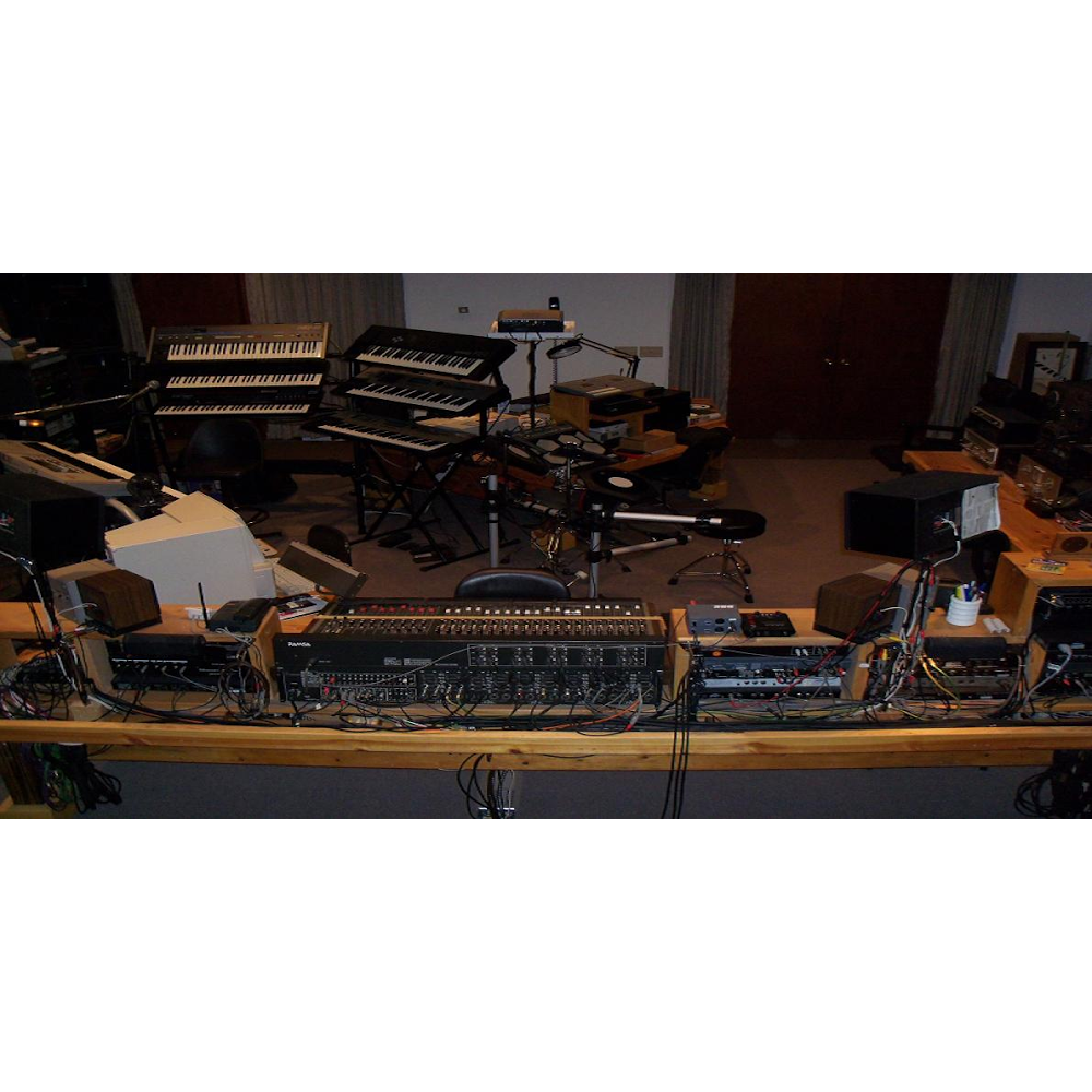 Douglas Jones Productions/Telstar Recording Studio | 3005 Siggelkow Rd, McFarland, WI 53558, USA | Phone: (608) 838-4777