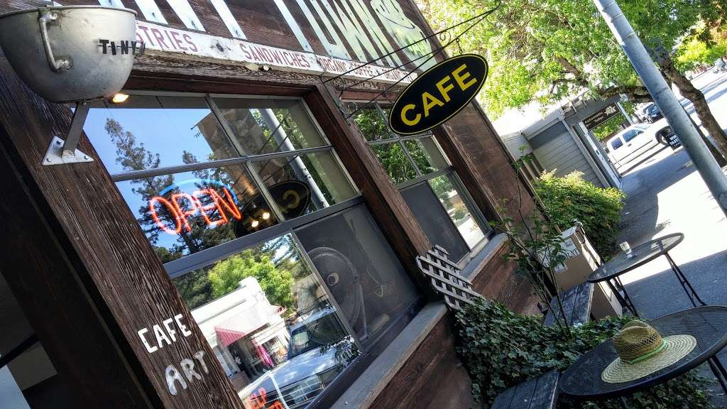 Tiny Town Cafe | 6544 Front St, Forestville, CA 95436, USA | Phone: (707) 887-1400