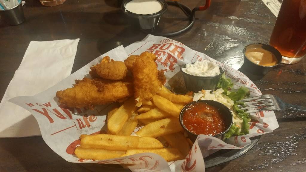 Red Robin Gourmet Burgers and Brews | 267 N Milwaukee St, Boise, ID 83704, USA | Phone: (208) 323-0023 Red Robin Gourmet Burgers and Brews | 267 N Milwaukee St, Boise, ID 83704, USA | Phone: (208) 323-0023