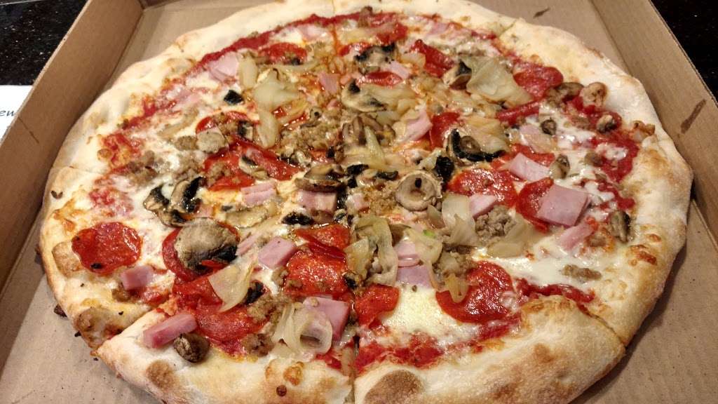 Stone Loven Pizza Co. | 8 Washington St, Canton, MA 02021 | Phone: (781) 575-1700