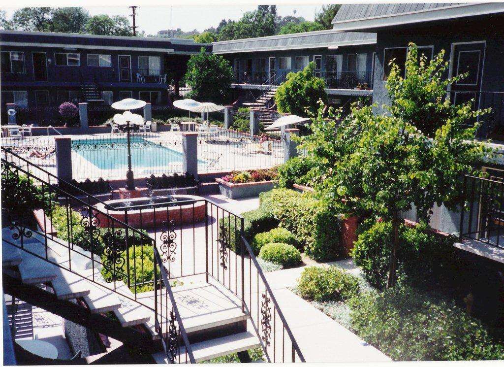 Casa De Helix Apartments | 3903 Conrad Dr, Spring Valley, CA 91977, USA | Phone: (866) 894-6343