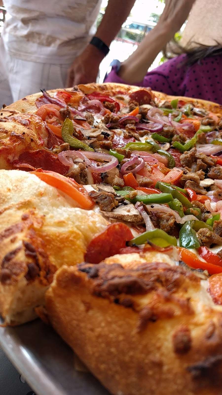 zpizza | 1943 N Campus Ave, Upland, CA 91784, USA | Phone: (909) 949-1939