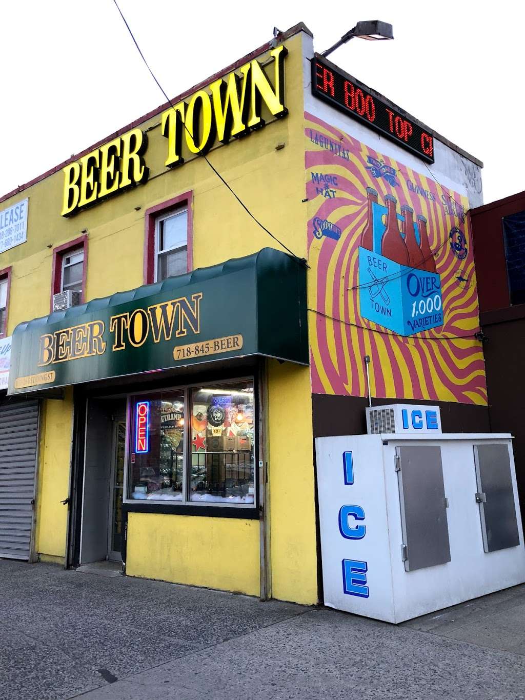 Beer Town | 135-26A Cross Bay Blvd, Ozone Park, NY 11417, USA | Phone: (718) 845-2337