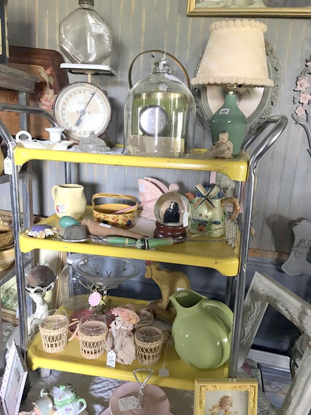 Blue Bird Hill Antiques | 10399 SW State Rte Jj, St Joseph, MO 64504, USA | Phone: (816) 390-2343