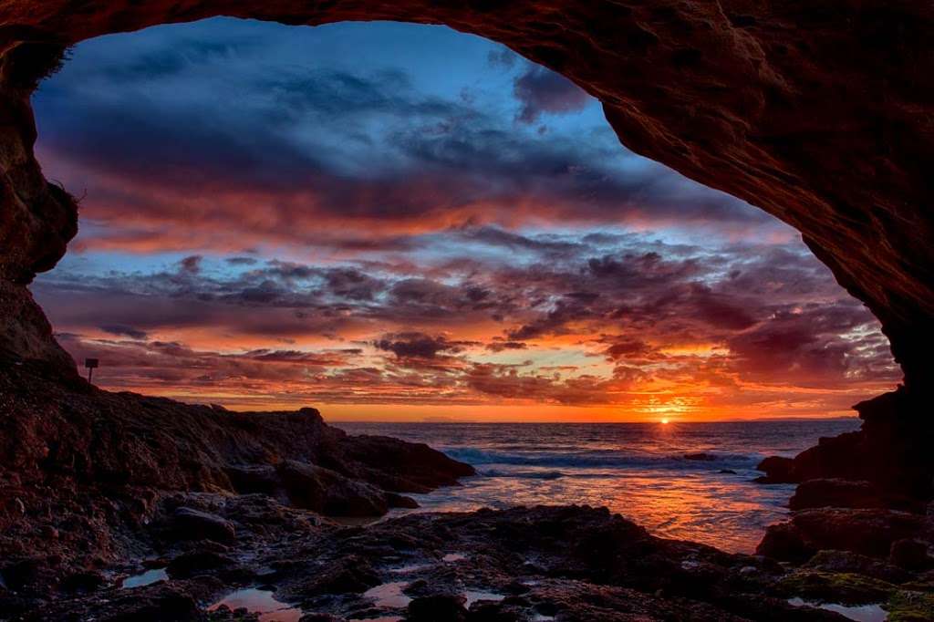 Thousand Steps Sea Cave | N La Senda Dr, Laguna Beach, CA 92651, USA
