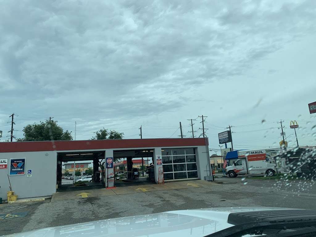 Macs Express Lube | 369 Valley Hi Dr, San Antonio, TX 78227, USA | Phone: (210) 645-6056