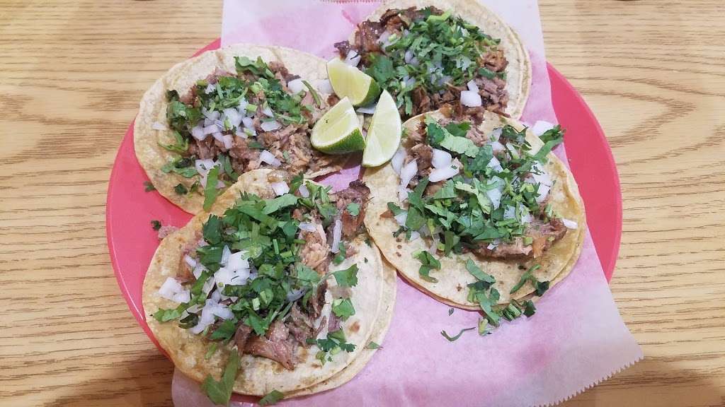 Carnitas Don Chuy | 700 N Diamond Lake Rd, Mundelein, IL 60060, USA | Phone: (224) 433-3889