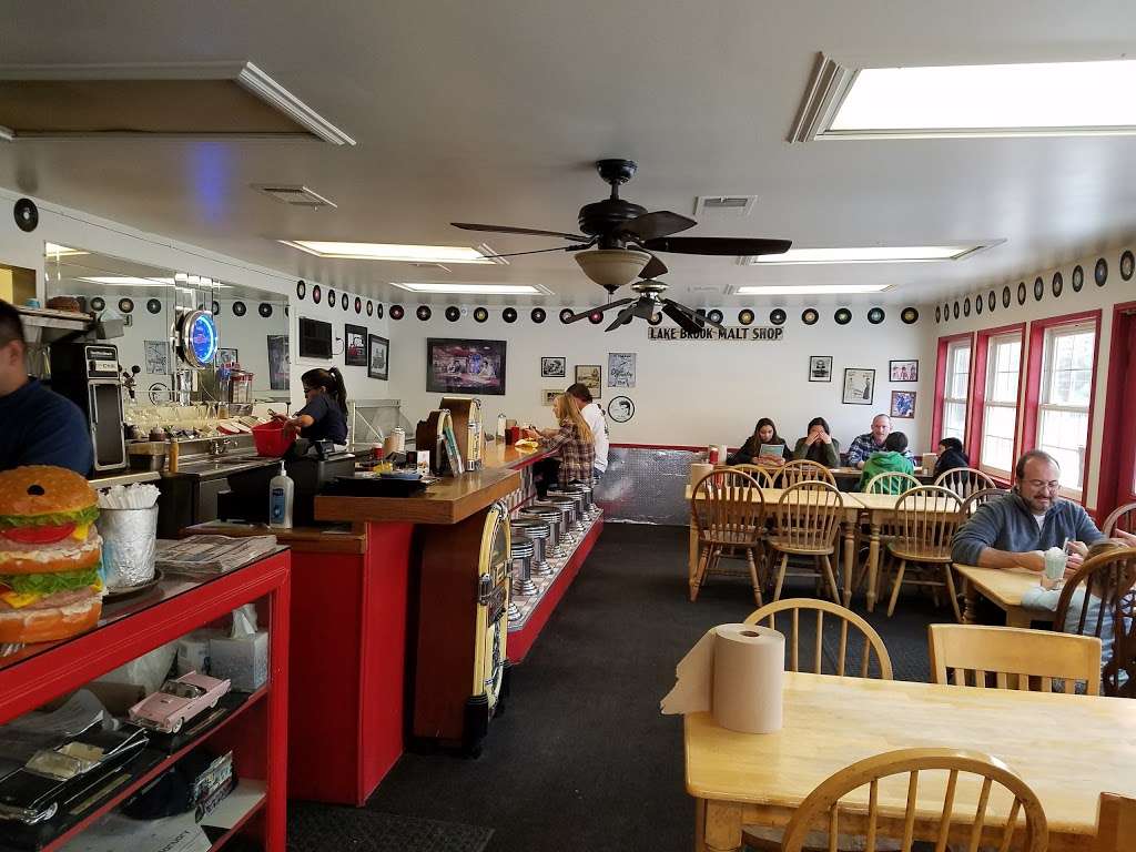 Cedar Glen Malt Shop | 29125 Hook Creek Rd, Cedar Glen, CA 92321, USA | Phone: (909) 485-1926