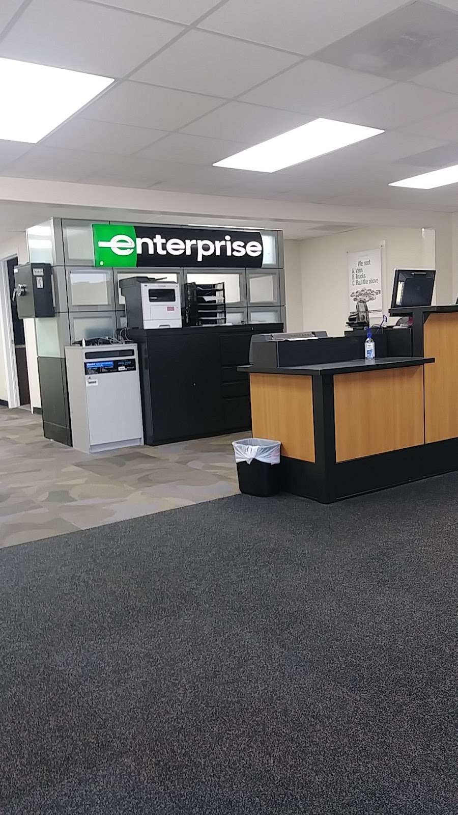 Enterprise Rent-A-Car | 301 Pine Street, Dickinson, TX 77539 | Phone: (281) 337-7677