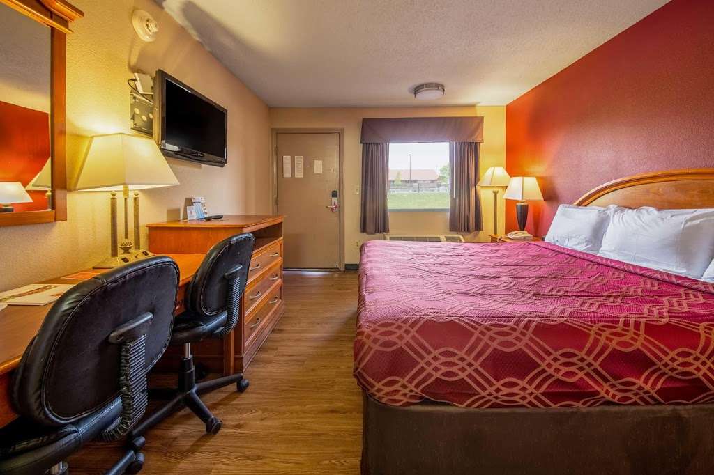 Econo Lodge | 611 Fellowship Rd, Mt Laurel Township, NJ 08054, USA | Phone: (856) 722-1919
