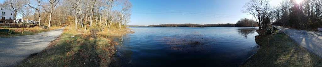 Great Esker Park - Puritan Rd Entrance | Puritan Rd, Weymouth, MA 02189, USA