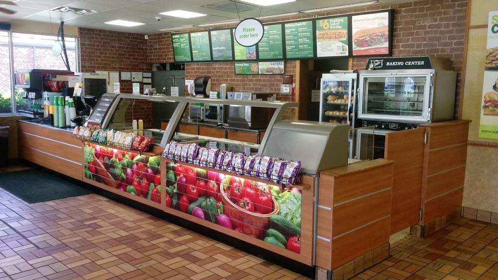 Subway | 668 Harding Blvd, Baton Rouge, LA 70807, USA | Phone: (225) 775-7827