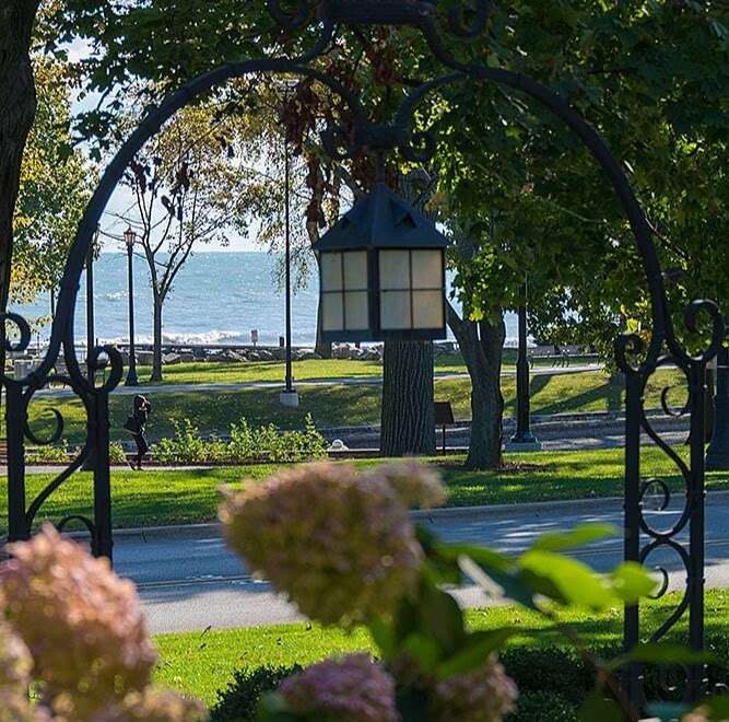 Stone Porch by the Lake | 300 Church St, Evanston, IL 60201, USA | Phone: (847) 905-0133