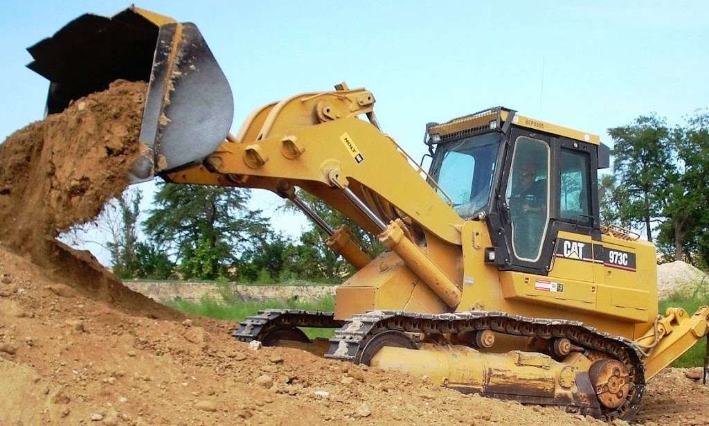 Timms Trucking & Excavating | 12685 Somerset Rd, Von Ormy, TX 78073, USA | Phone: (210) 623-1229