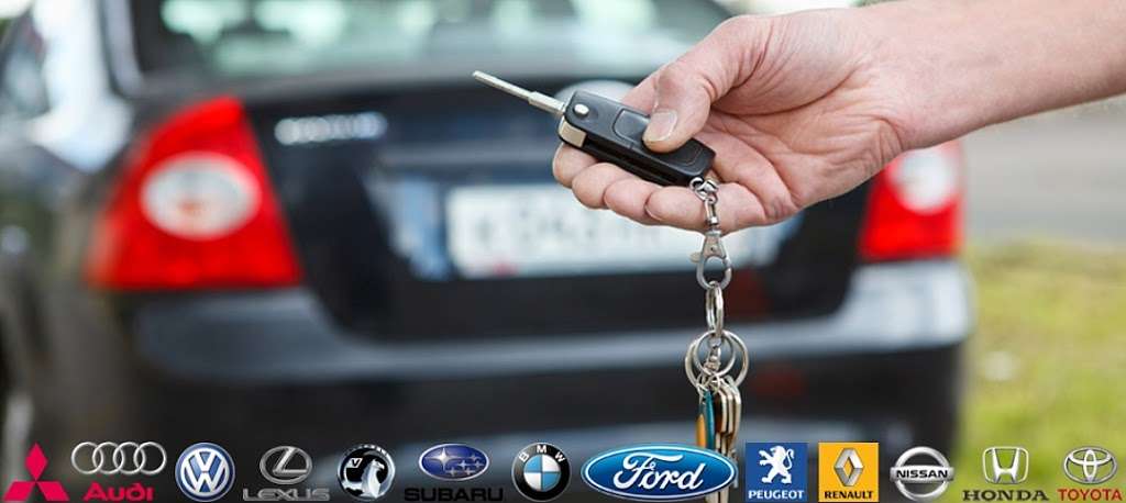 A Car Key - Car Locksmiths in Essex | 176 High Road, Woodford, Woodford Green IG8 9EF, UK | Phone: 020 8504 9696