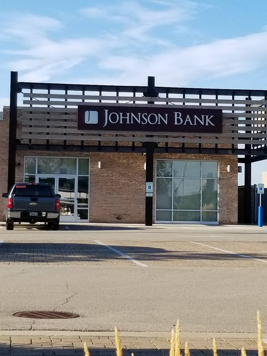 Johnson Financial Group: Geoffrey Simons | 1310 Miller Park Way, West Milwaukee, WI 53214, USA | Phone: (414) 220-5091