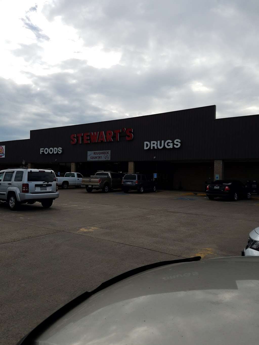 Stewarts Food Store | 102 E San Bernard St #332, Brazoria, TX 77422, USA | Phone: (979) 798-2600