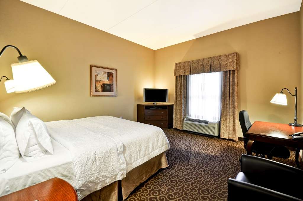 Hampton Inn & Suites Fredericksburg-at Celebrate Virginia | 1080 Hospitality Ln, Fredericksburg, VA 22401, USA | Phone: (540) 786-5530