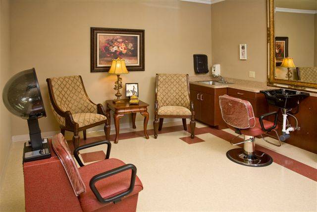 Garnet Hill Rehabilitation and Skilled Care | 1420 McCreary Rd, Wylie, TX 75098, USA | Phone: (972) 442-6776