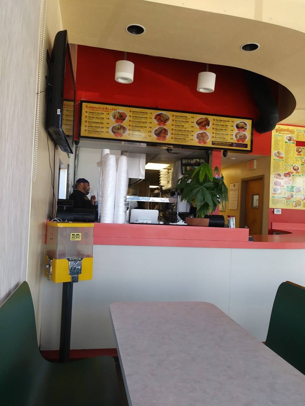 El Potosino Mexican Food | 7865 E Speedway Blvd, Tucson, AZ 85710, USA | Phone: (520) 722-7578