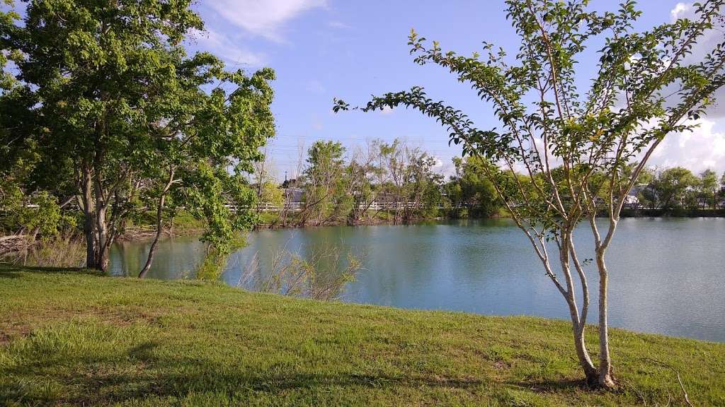 USA RV Resorts Willow Lake | 1316 TX-3, League City, TX 77573 | Phone: (281) 724-2020