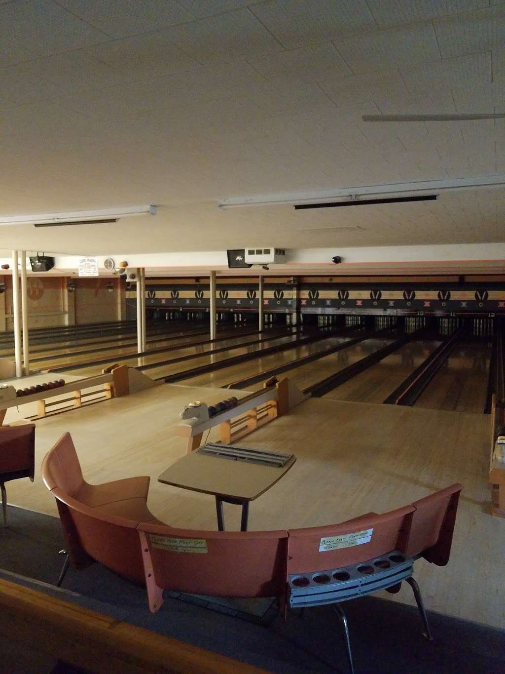 Harvard Bowling Lanes | 204 Ayer Rd, Harvard, MA 01451, USA | Phone: (978) 456-9361