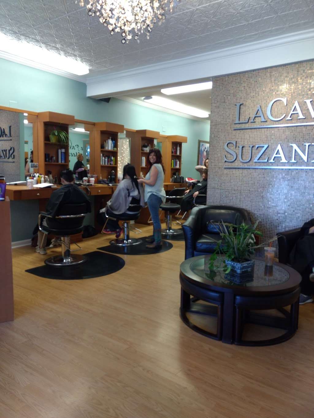 La Cave II | 1182 S Main St, Attleboro, MA 02703, USA | Phone: (508) 222-4929