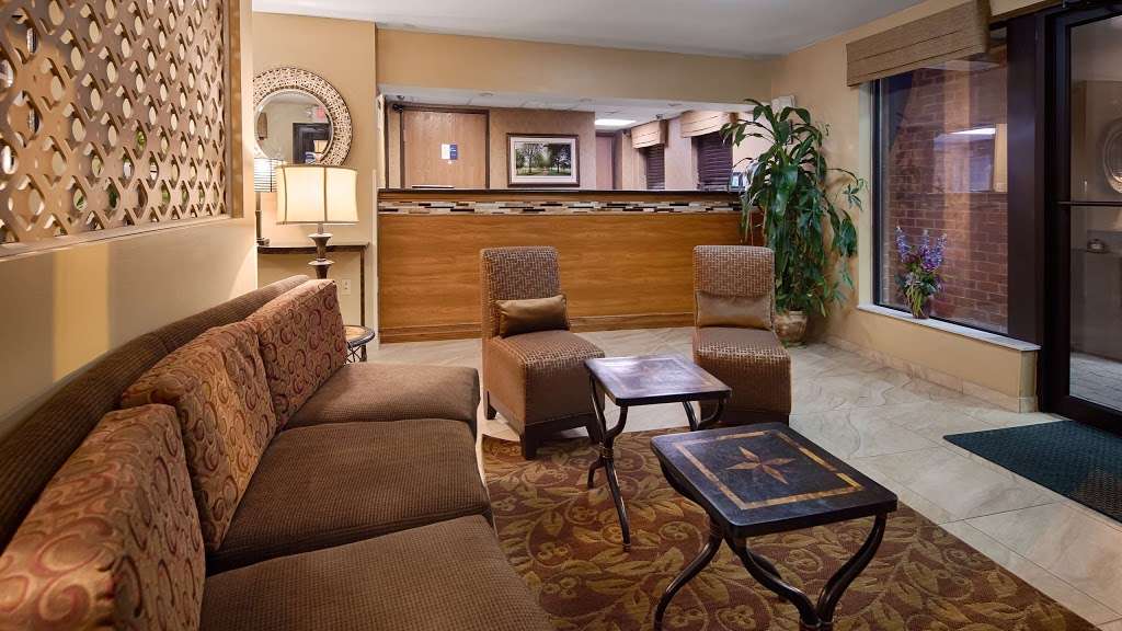 Best Western Princeton Manor Inn & Suites | 4191 US-1, Monmouth Junction, NJ 08852 | Phone: (732) 329-4555