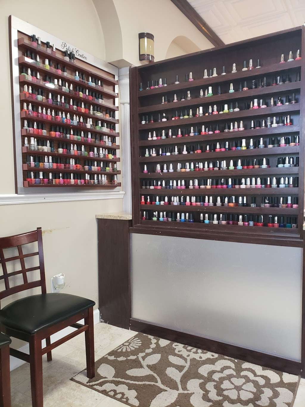 Expert Nails & Spa | 588 S Alafaya Trail #20, Orlando, FL 32828 | Phone: (407) 384-8433