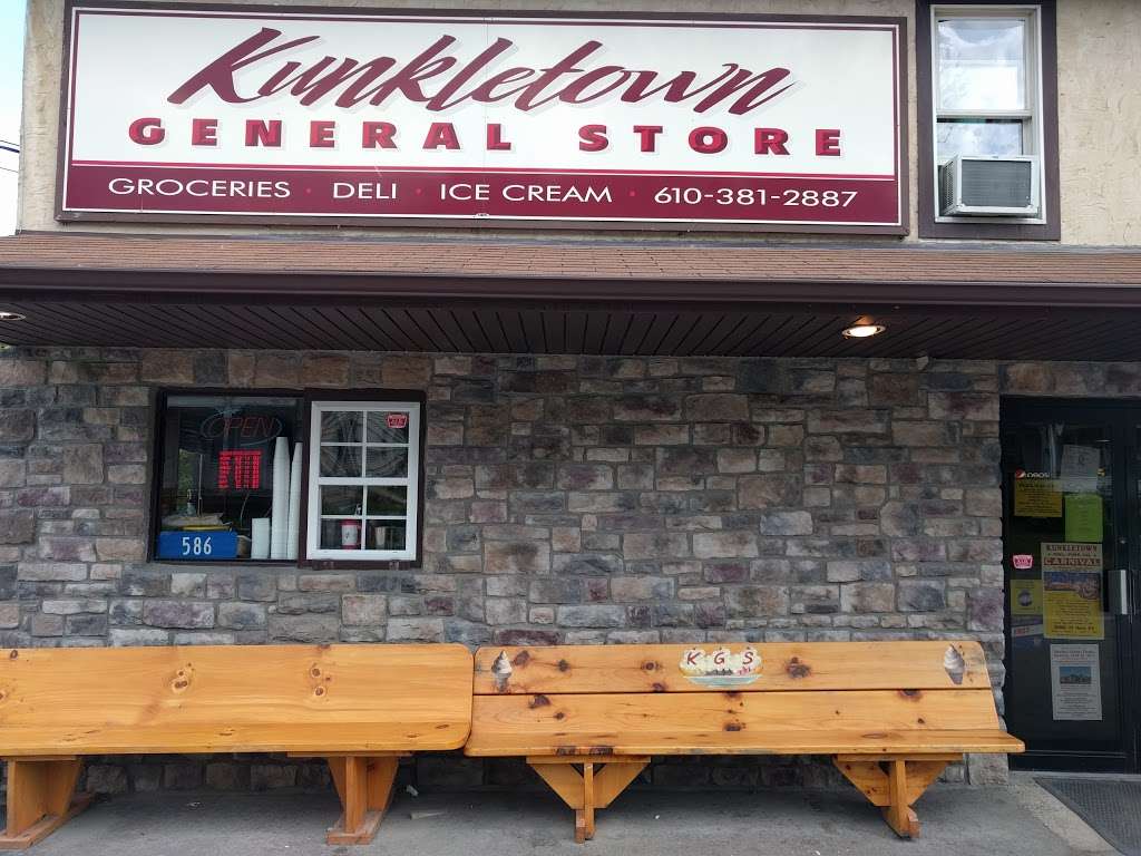 Kunkletown General Store | 586 Kunkletown Rd, Kunkletown, PA 18058 | Phone: (610) 381-2887